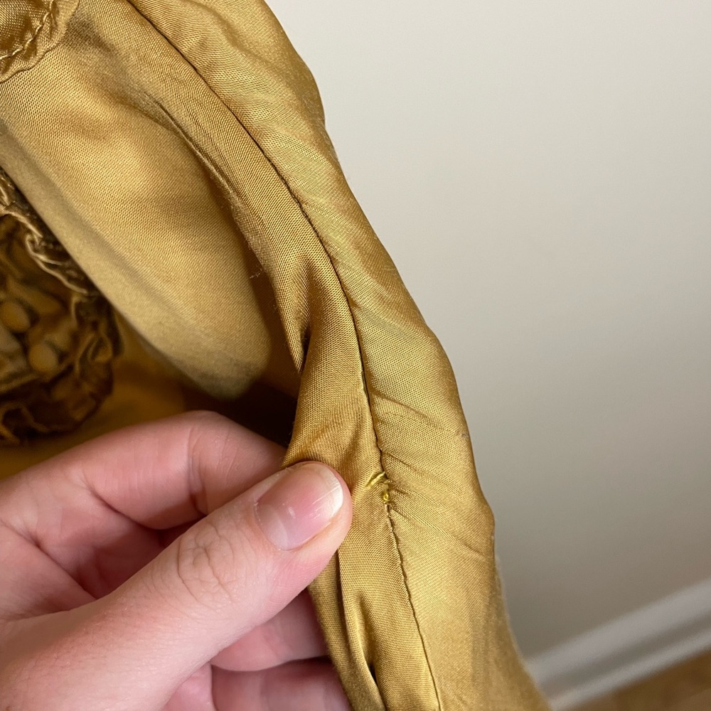NWT ASTR The Label Zola Smocked Midi Dress in Antique Gold - Picture 4 of 12